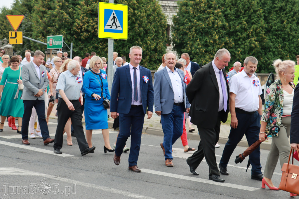 DOŻYNKI KROCZYCE - korowód i część oficjalna.