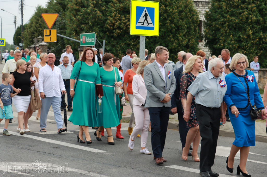 DOŻYNKI KROCZYCE - korowód i część oficjalna.