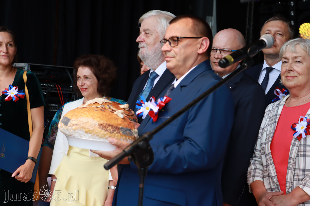 DOŻYNKI KROCZYCE - korowód i część oficjalna.