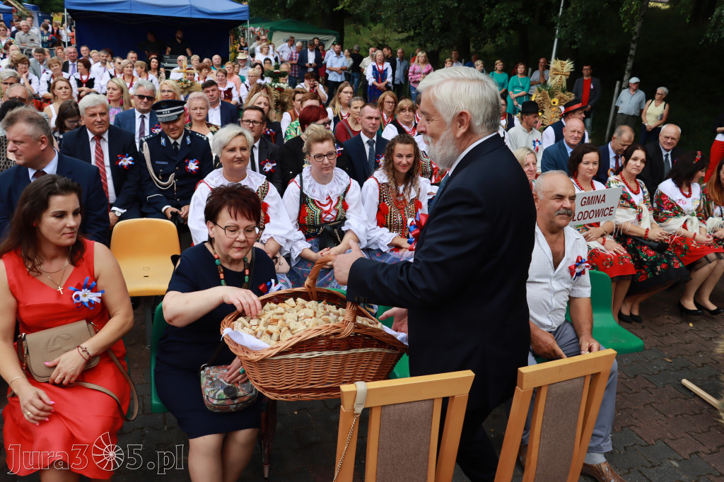 DOŻYNKI KROCZYCE - korowód i część oficjalna.