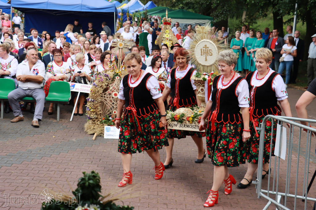 DOŻYNKI KROCZYCE - korowód i część oficjalna.