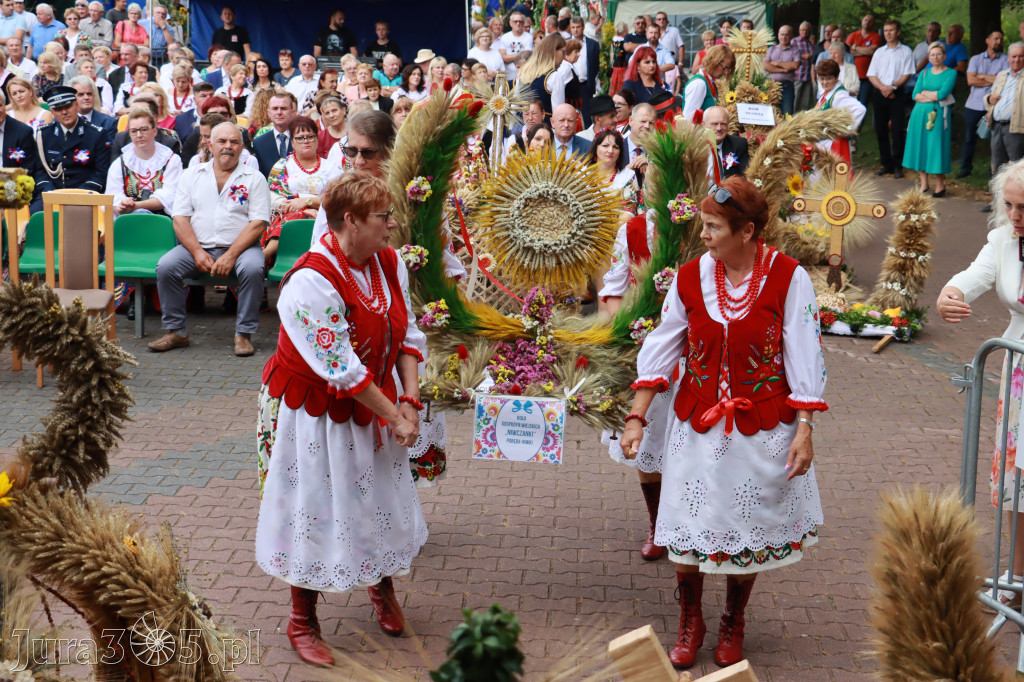 DOŻYNKI KROCZYCE - korowód i część oficjalna.