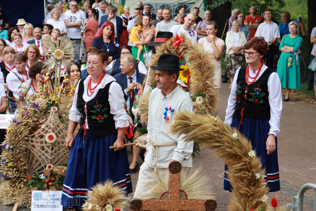 DOŻYNKI KROCZYCE - korowód i część oficjalna.