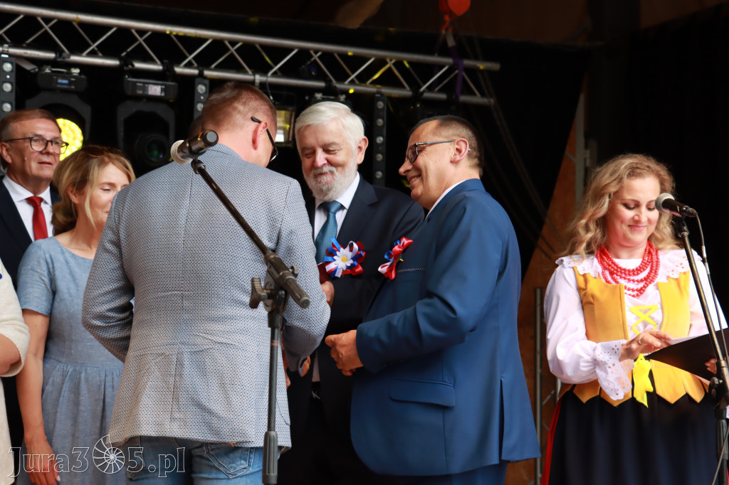DOŻYNKI KROCZYCE - korowód i część oficjalna.