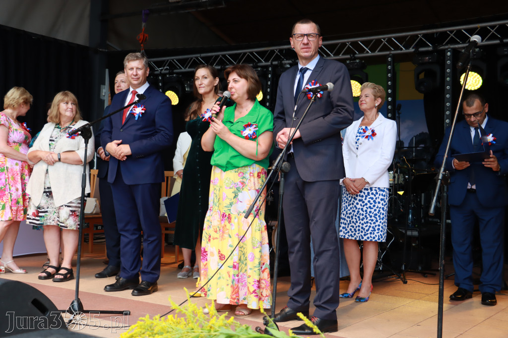 DOŻYNKI KROCZYCE - korowód i część oficjalna.
