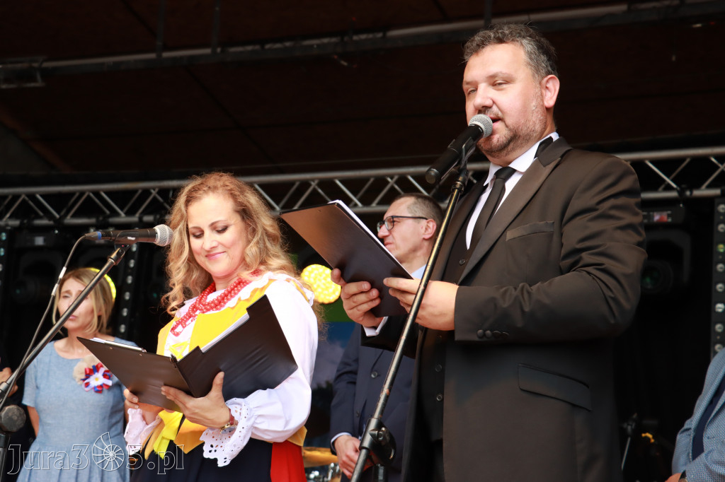 DOŻYNKI KROCZYCE - korowód i część oficjalna.