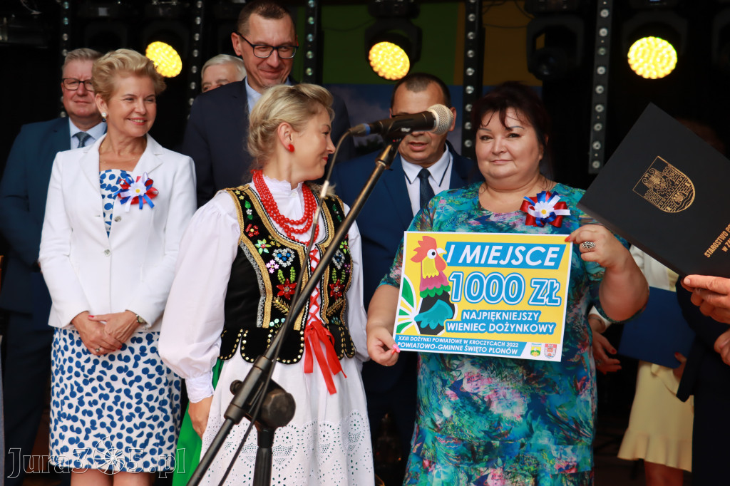 DOŻYNKI KROCZYCE - korowód i część oficjalna.