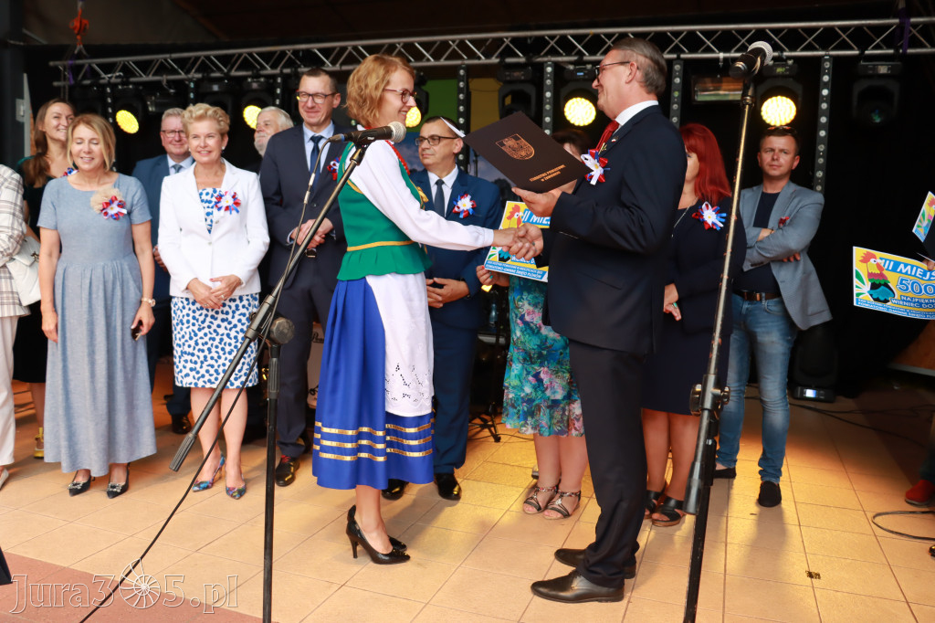 DOŻYNKI KROCZYCE - korowód i część oficjalna.