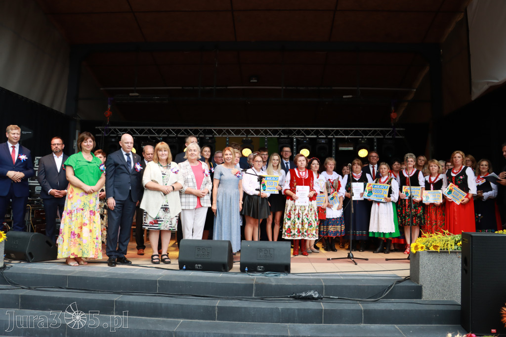 DOŻYNKI KROCZYCE - korowód i część oficjalna.