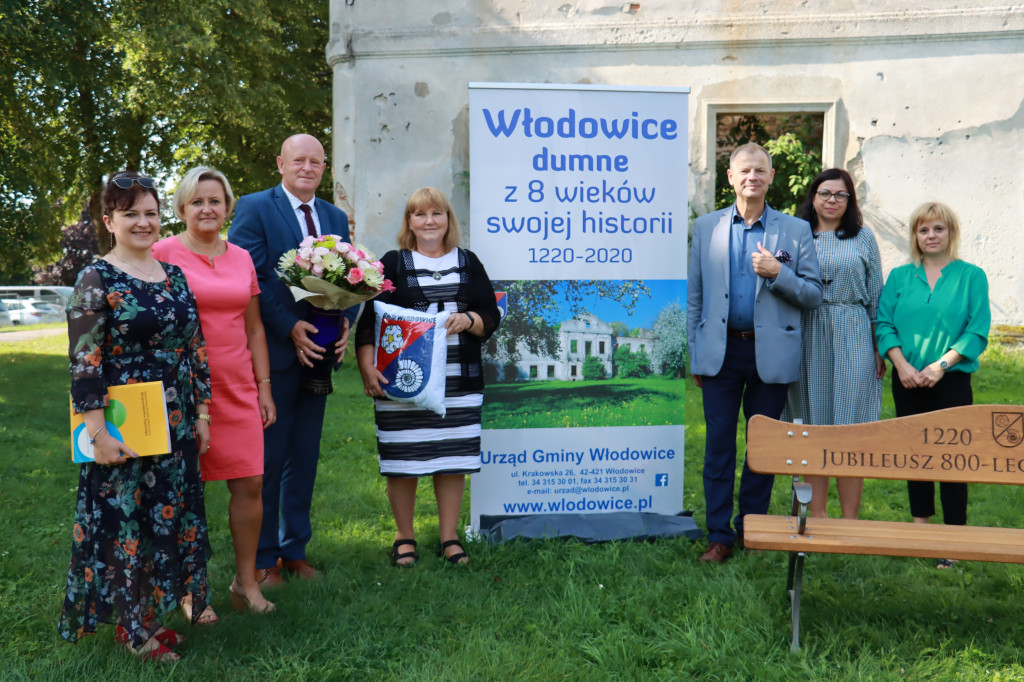 Włodowice - PRZEKAZANIE KOMPUTERÓW ?Granty PPGR?