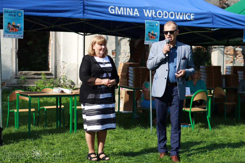 Włodowice - PRZEKAZANIE KOMPUTERÓW ?Granty PPGR?