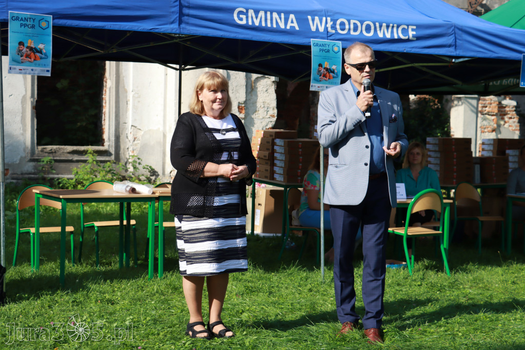 Włodowice - PRZEKAZANIE KOMPUTERÓW ?Granty PPGR?