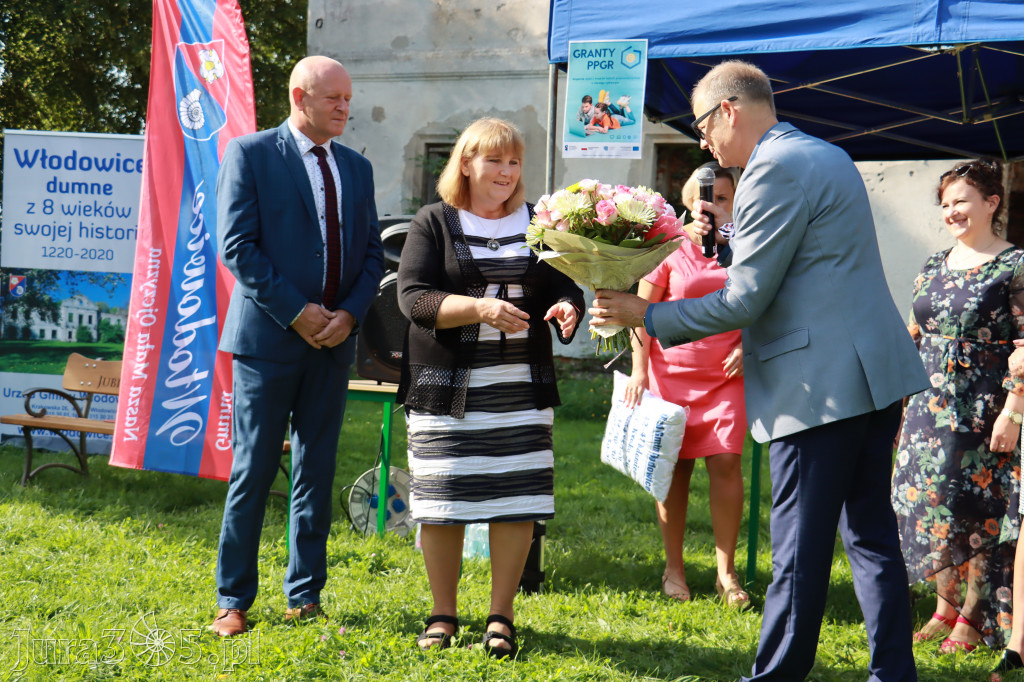 Włodowice - PRZEKAZANIE KOMPUTERÓW ?Granty PPGR?