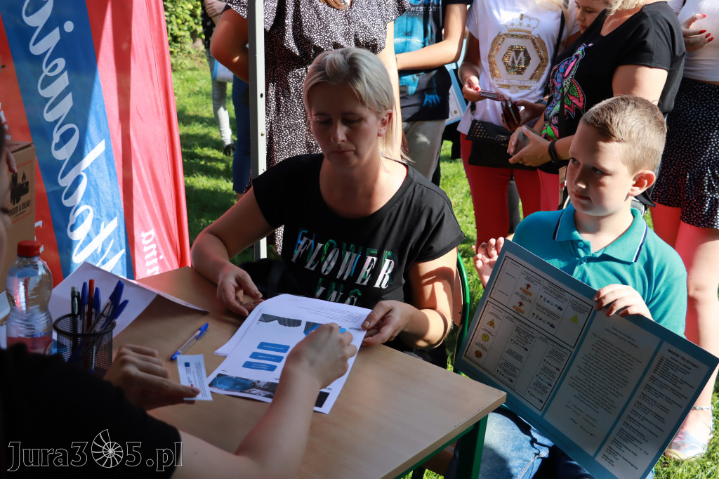 Włodowice - PRZEKAZANIE KOMPUTERÓW ?Granty PPGR?