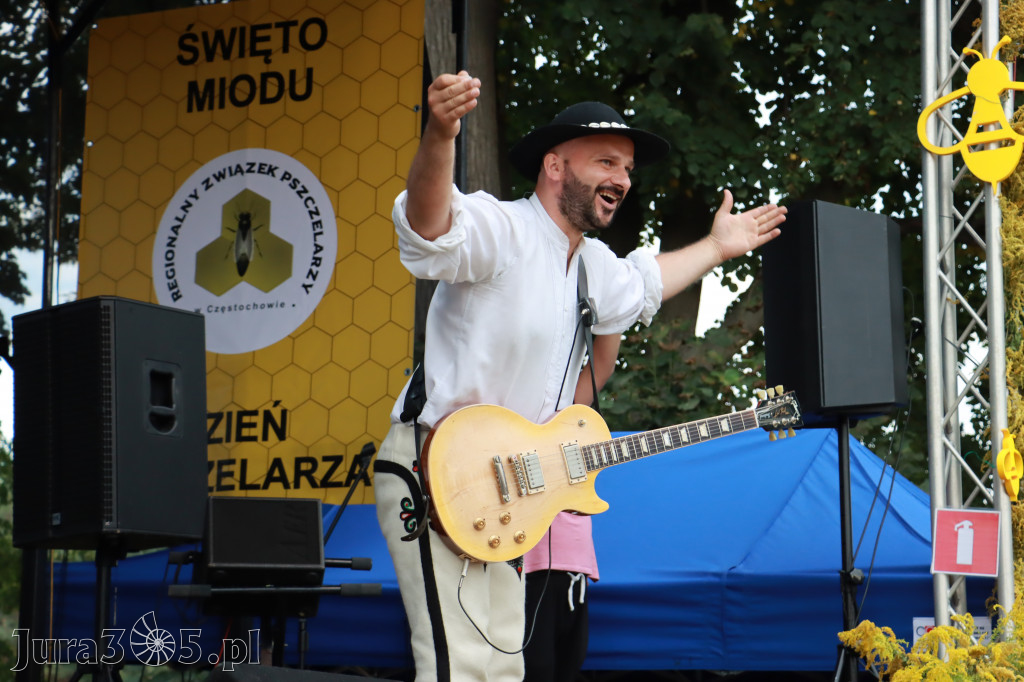 Baciary na Chorońskich Prażuchach i Święcie Miodu