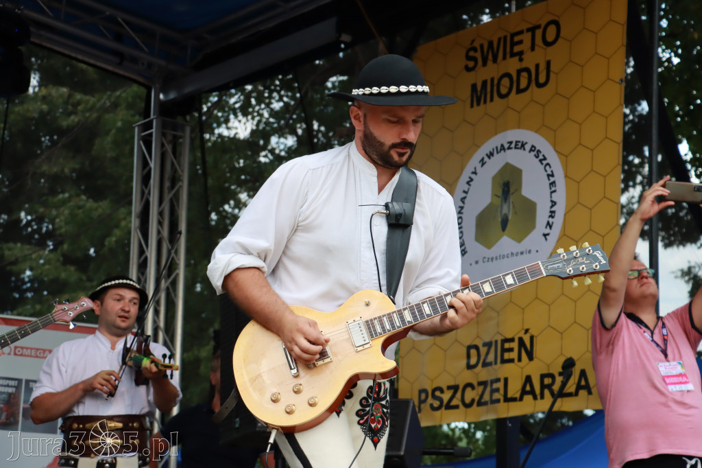 Baciary na Chorońskich Prażuchach i Święcie Miodu