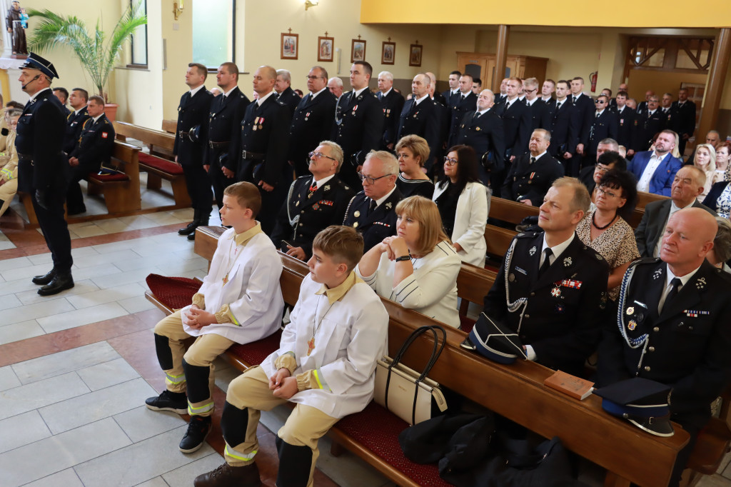 Poświęcenie Tablicy - 100-lecie OSP Góra Włodowska