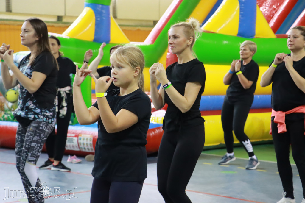 CHARYTATYWNY MARATON ZUMBY DLA GABRYSI SZCZEPARY