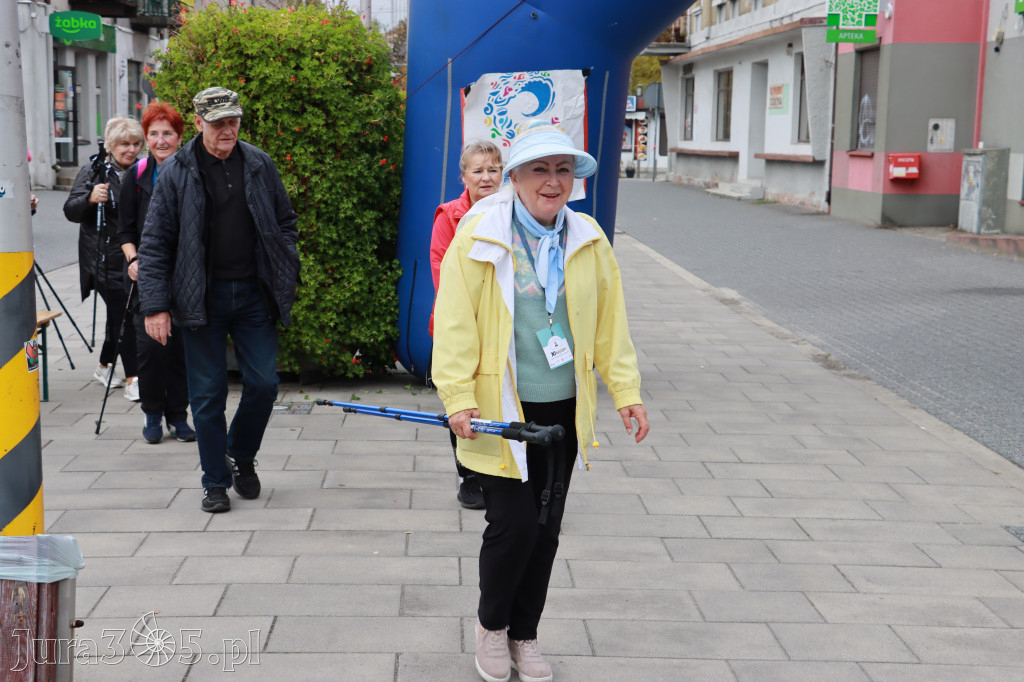 Fotorelacja XI Ogólnopolski Marsz Seniora Łazy 2022r.