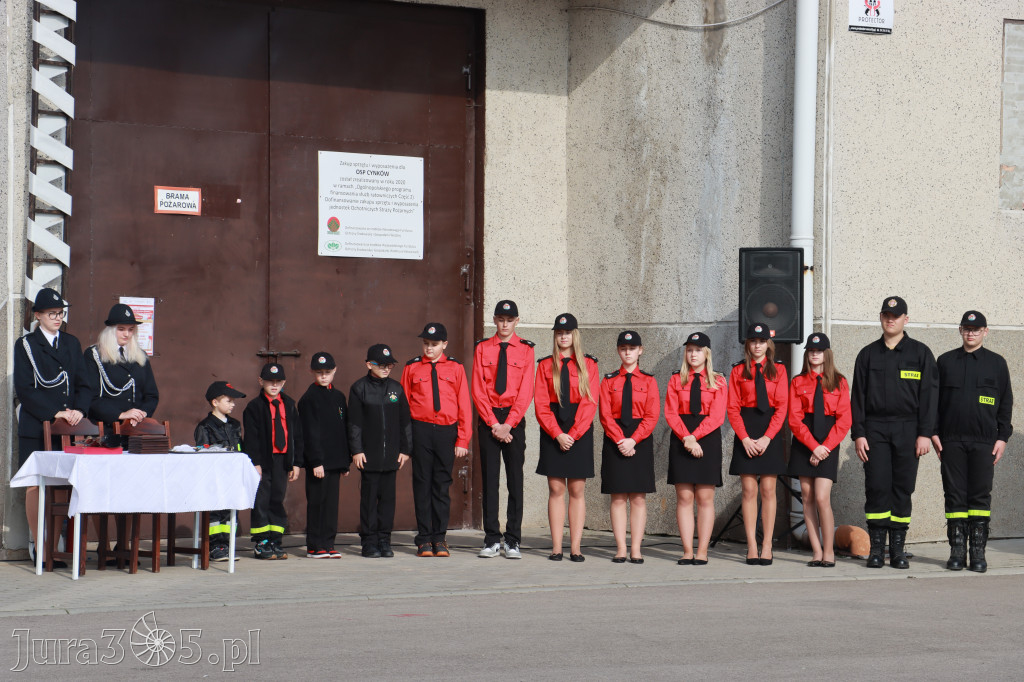 Fotorelacja - Przekazanie i poświęcenie nowego samochodu OSP Cynków