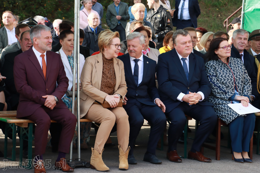 Fotorelacja - Przekazanie i poświęcenie nowego samochodu OSP Cynków