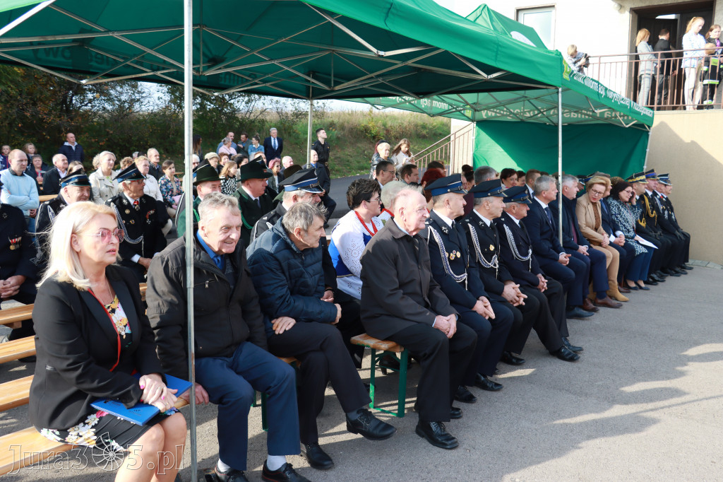 Fotorelacja - Przekazanie i poświęcenie nowego samochodu OSP Cynków