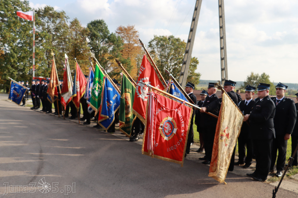 Fotorelacja - Przekazanie i poświęcenie nowego samochodu OSP Cynków