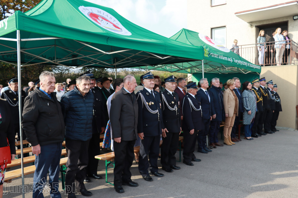 Fotorelacja - Przekazanie i poświęcenie nowego samochodu OSP Cynków