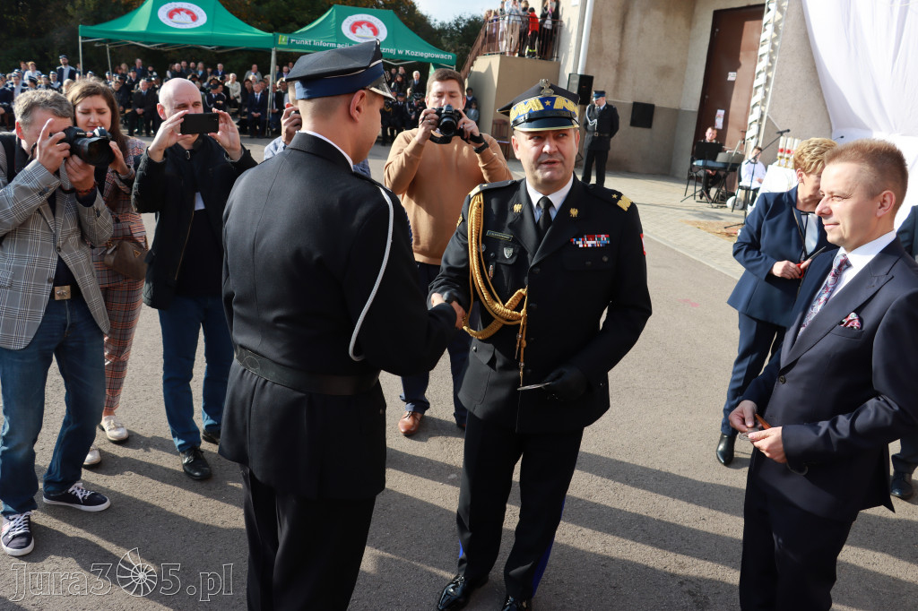 Fotorelacja - Przekazanie i poświęcenie nowego samochodu OSP Cynków