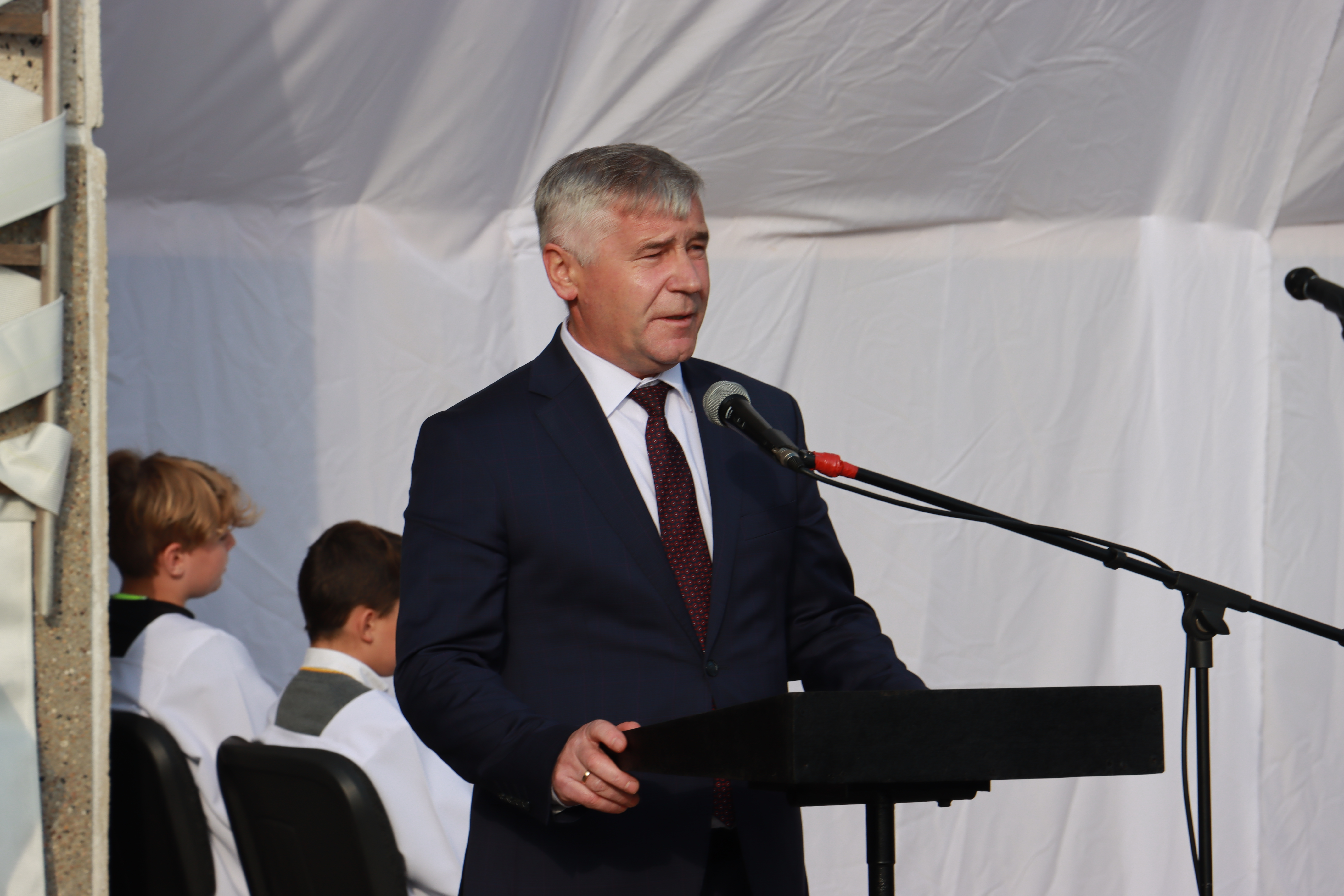 Fotorelacja - Przekazanie i poświęcenie nowego samochodu OSP Cynków