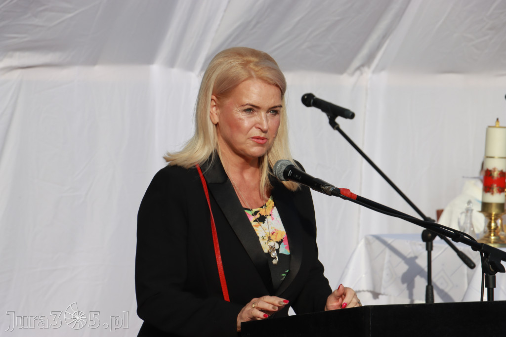 Fotorelacja - Przekazanie i poświęcenie nowego samochodu OSP Cynków