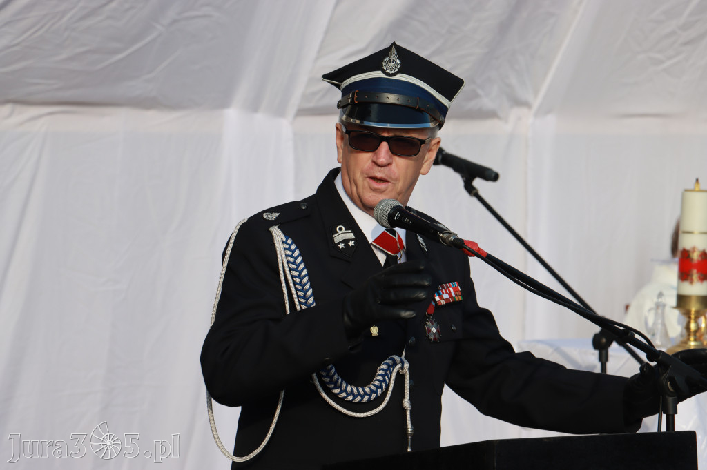 Fotorelacja - Przekazanie i poświęcenie nowego samochodu OSP Cynków