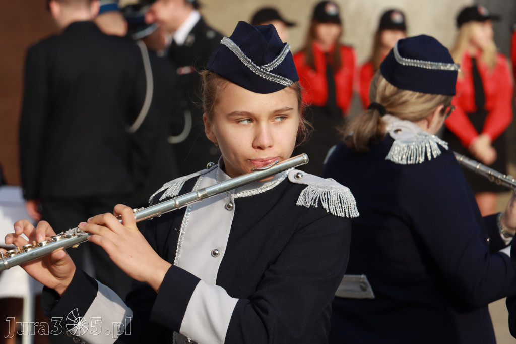 Fotorelacja - Przekazanie i poświęcenie nowego samochodu OSP Cynków