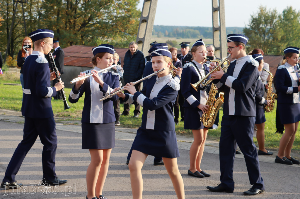 Fotorelacja - Przekazanie i poświęcenie nowego samochodu OSP Cynków