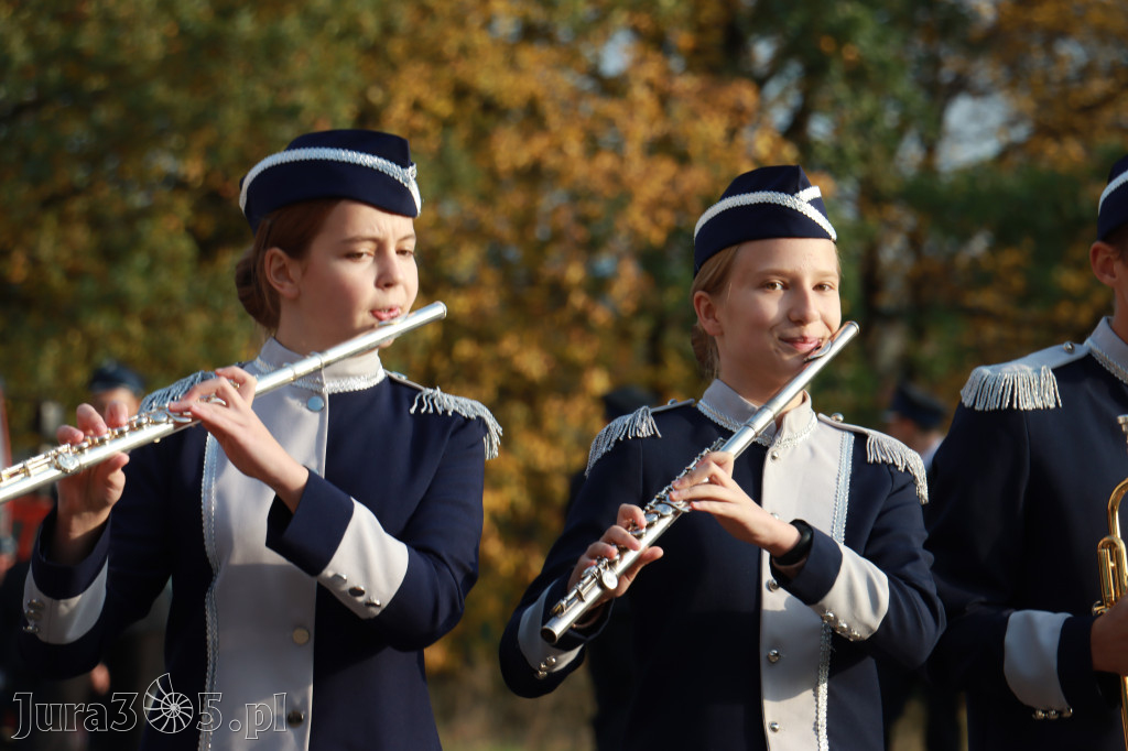 Fotorelacja - Przekazanie i poświęcenie nowego samochodu OSP Cynków