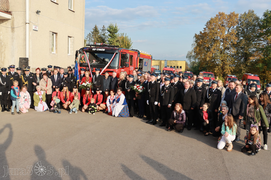 Fotorelacja - Przekazanie i poświęcenie nowego samochodu OSP Cynków
