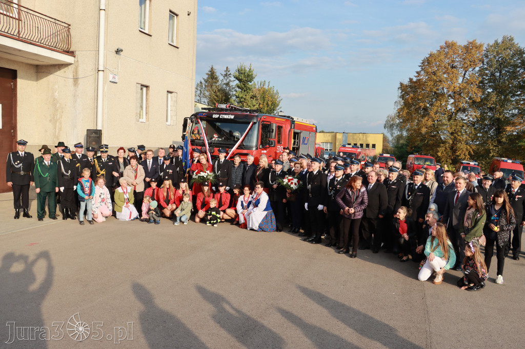 Fotorelacja - Przekazanie i poświęcenie nowego samochodu OSP Cynków