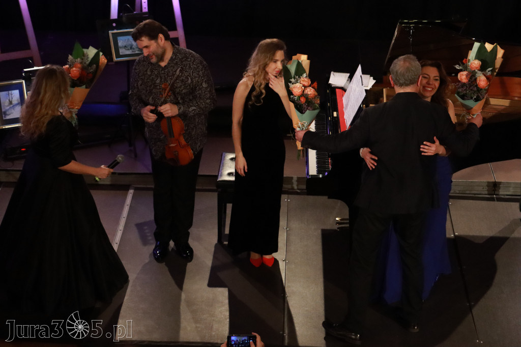 Fotorelacja Koncert DWA ŚWIATY - SZTUKA BEZ GRANIC