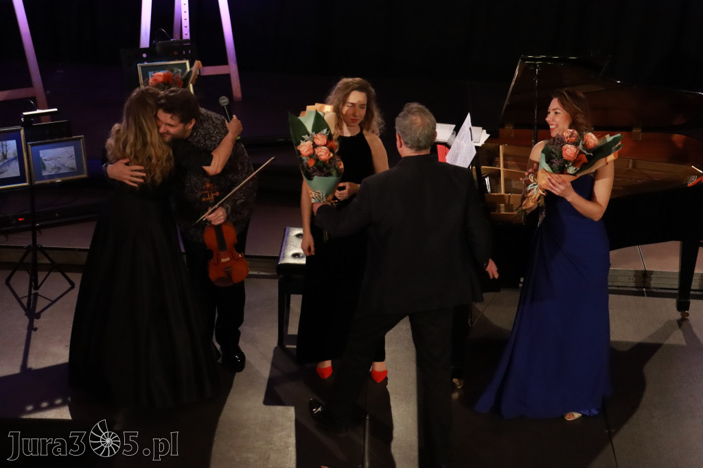 Fotorelacja Koncert DWA ŚWIATY - SZTUKA BEZ GRANIC