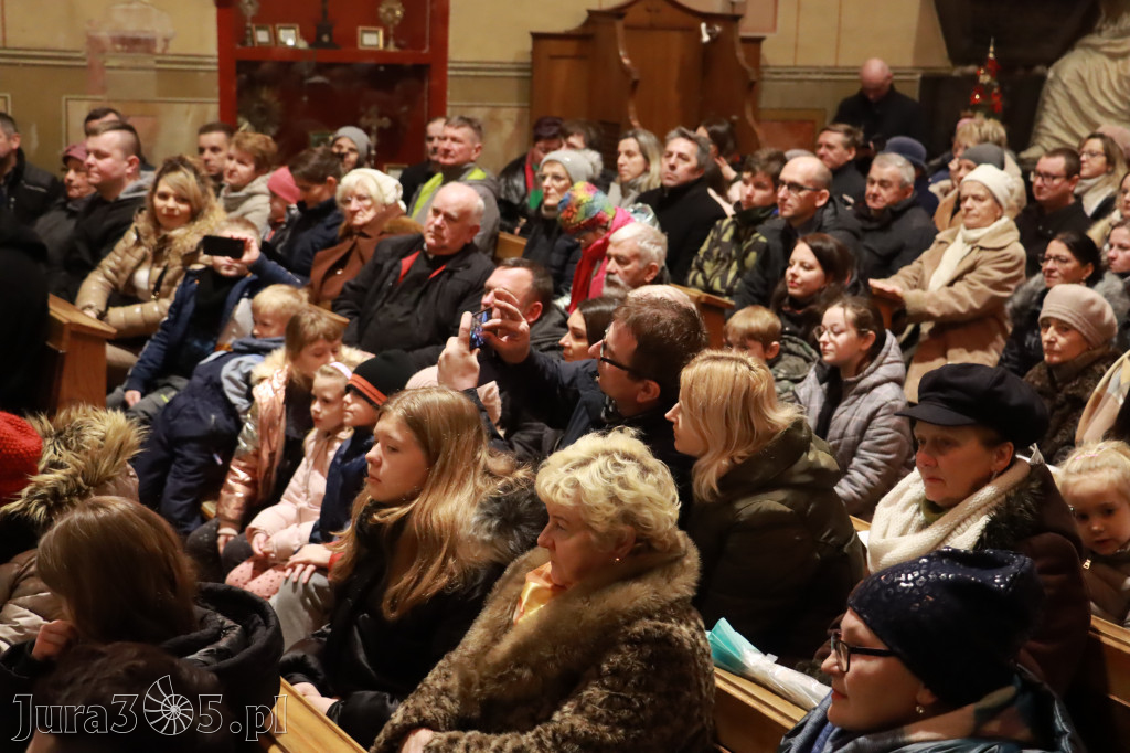 Fotorelacja - Koncert Noworoczny 2023r. w Żarkach.