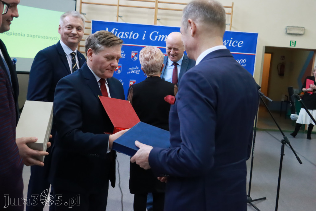 Fotorelacja Uroczysta Sesja Rady Miejskiej Włodowice