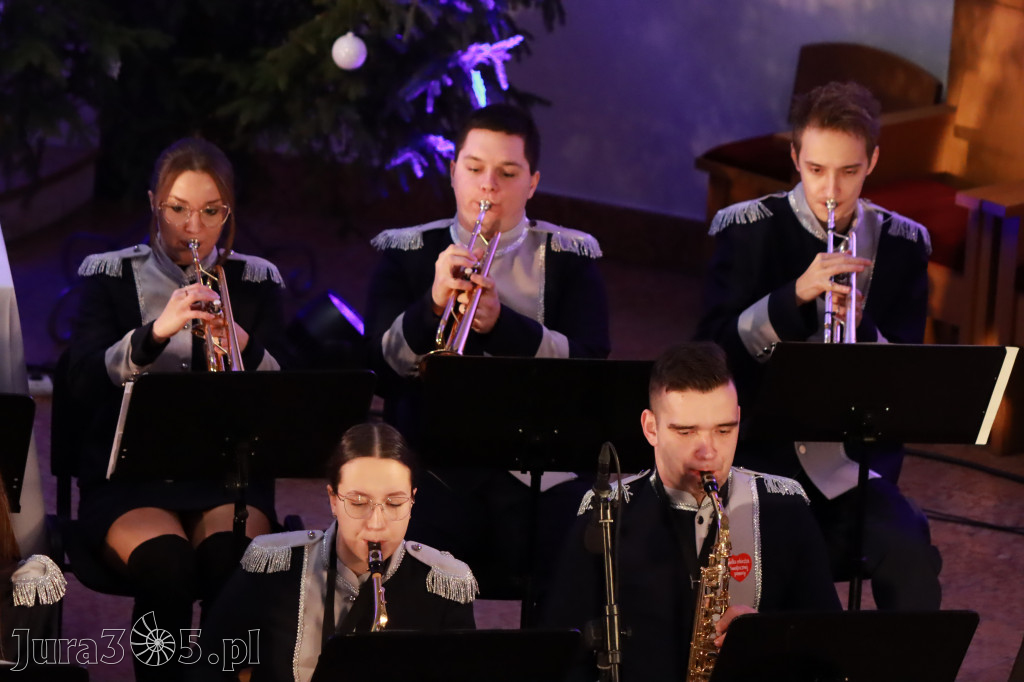 Fotorelacja - Koncert Noworoczny w Pińczycach