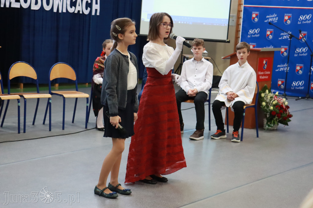 Część artystyczna Sesji Rady Miejskiej we Włodowicach