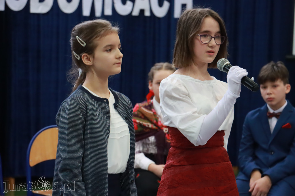 Część artystyczna Sesji Rady Miejskiej we Włodowicach