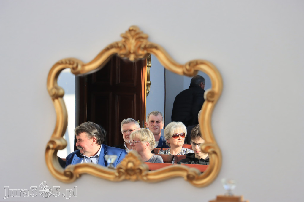 Fotorelacja z wydarzenia w Pałacu Biskupów Krakowskich w Koziegłowach.