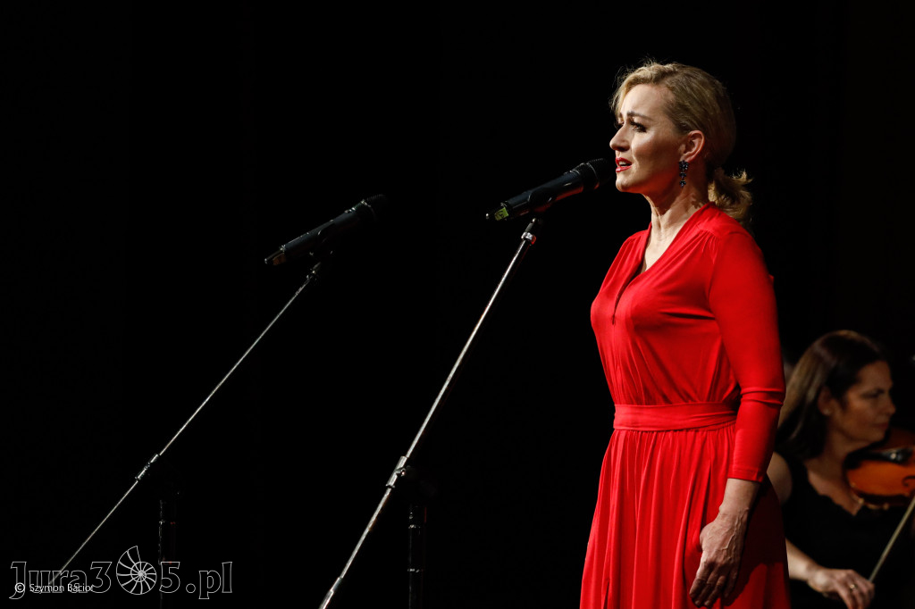 Z Batutą i Humorem-Historia Muzyki wg Blondynek