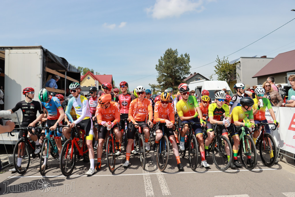 Fotorelcja: XX Wyścig Kolarski SZLAKAMI JURY - Niegowa cz. 2