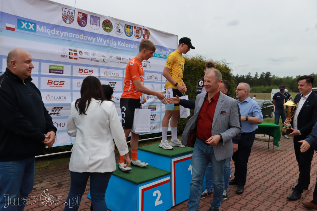 Fotorelcja: XX Wyścig Kolarski SZLAKAMI JURY - Niegowa cz. 2
