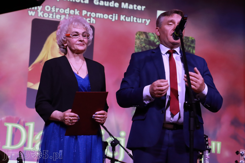 Fotorelacja: KONCERT DLA MOJEJ MAMY w Koziegłowach