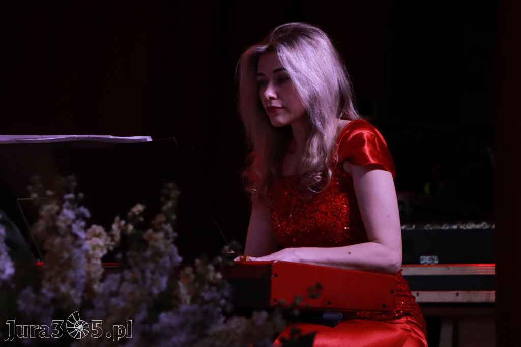 Fotorelacja: KONCERT DLA MOJEJ MAMY w Koziegłowach